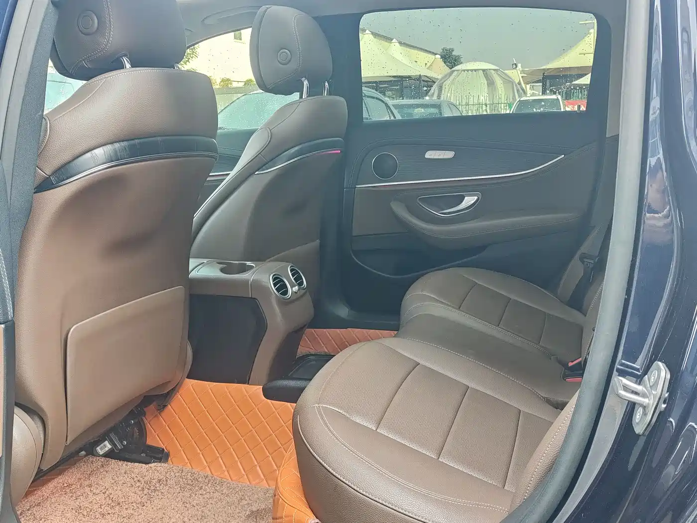 Mercedes-Benz E-Class 2020 Model E 260 L Sport фото 10
