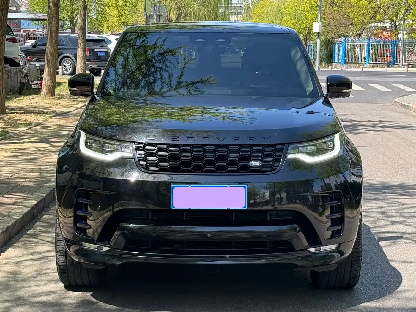 Land Rover Discovery 2021 360PS R-Dynamic SE фото 7