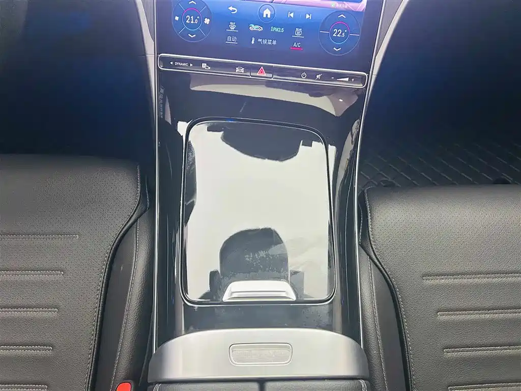 Mercedes-Benz C-Class 2023 C 260 L Sport фото 17
