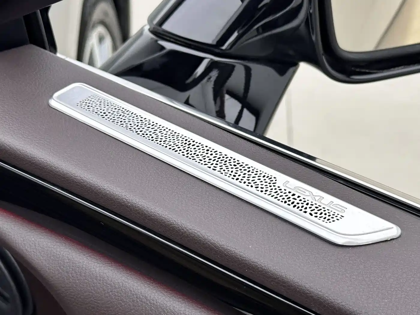 Lexus ES 2020 200 Luxury фото 6