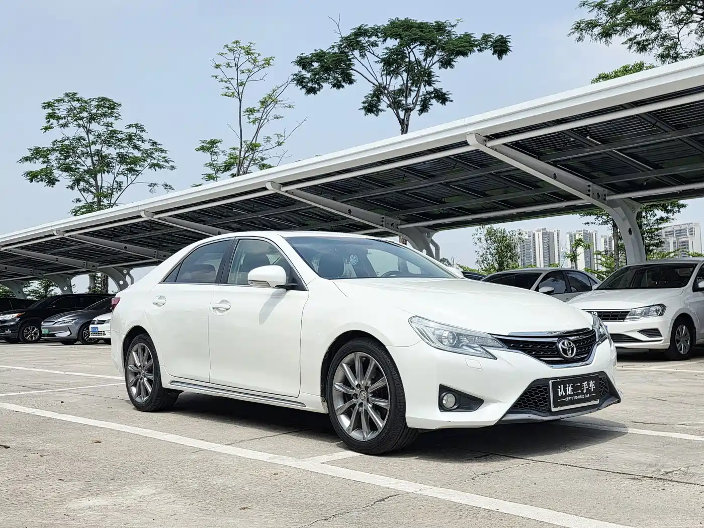 Toyota Reiz 2013 2.5V Premium Edition фото 3