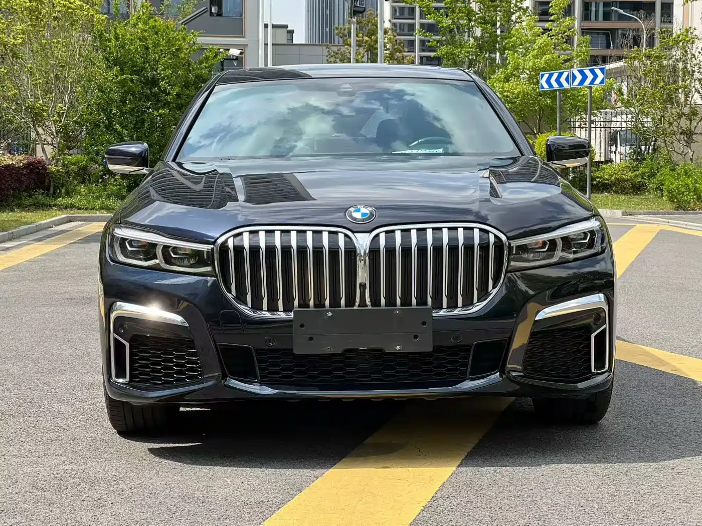 BMW 7 Series 2019 740Li Leading M Sport Package