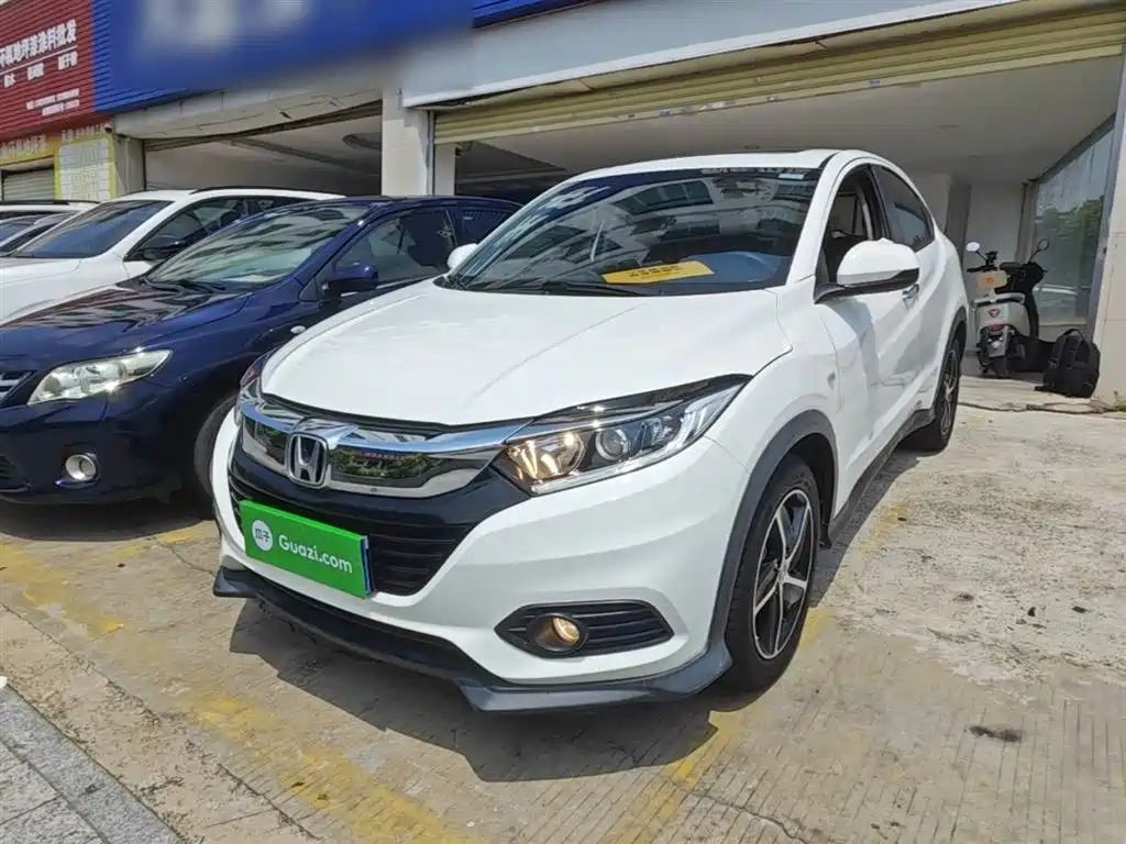 Honda Vezel 2020 1.5L CVT Pioneer