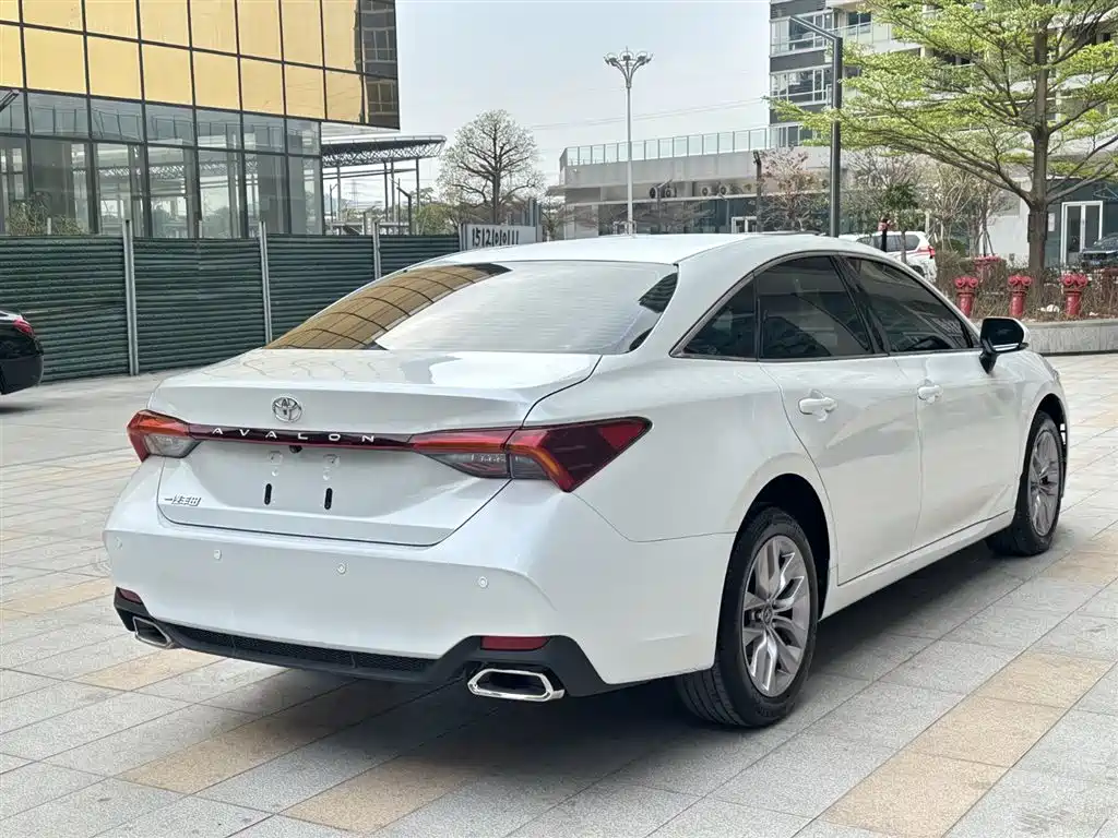 Toyota Avalon 2019 2.0L Progressive Edition (China VI) фото 6