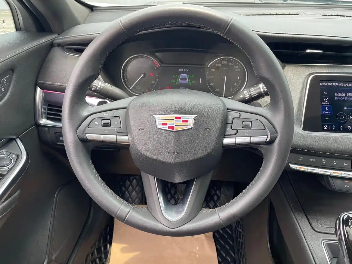 Cadillac XT4 2022 28T FWD Style фото 15