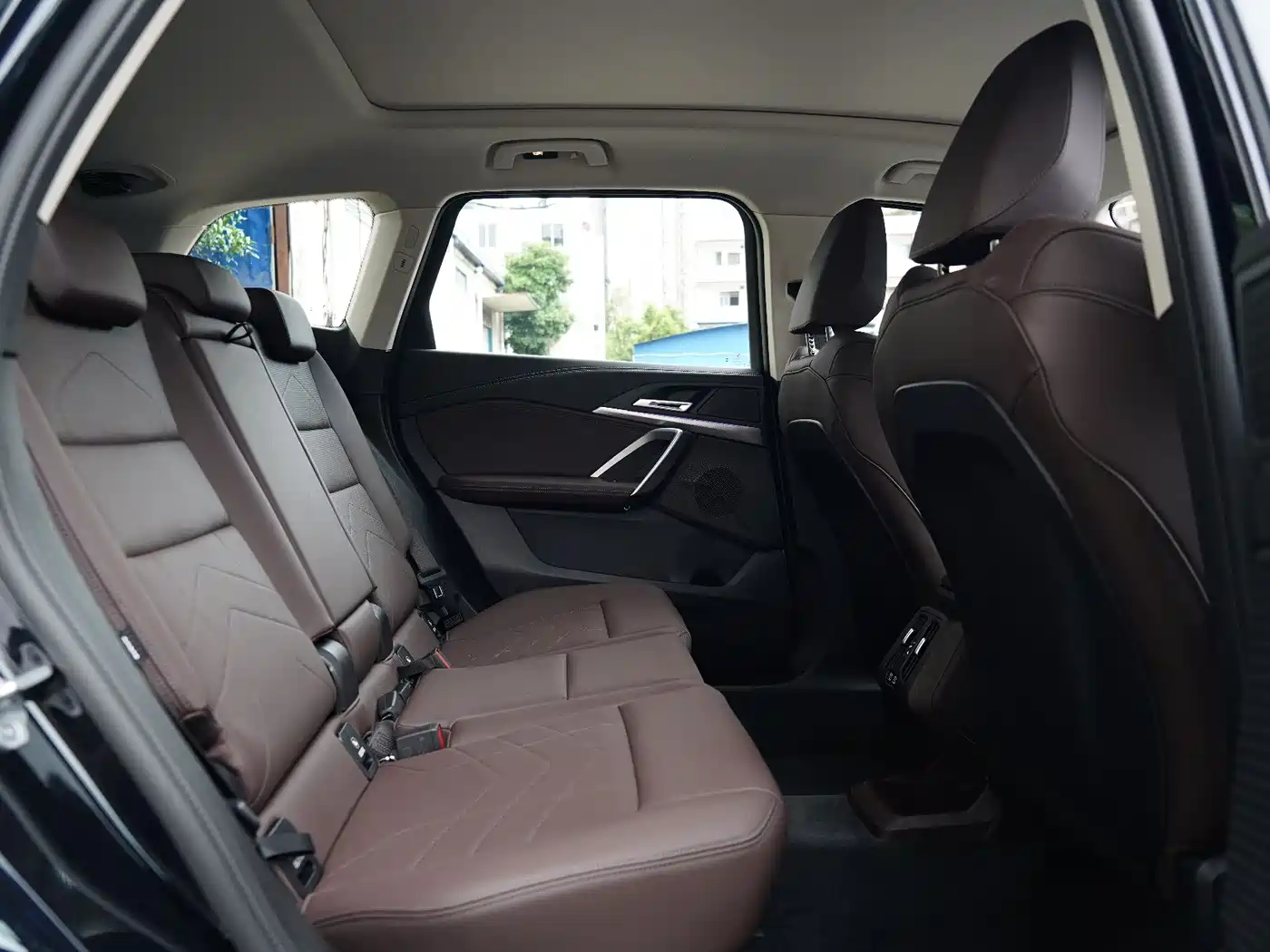 BMW X1 2024 sDrive25Li M Sport Package фото 6
