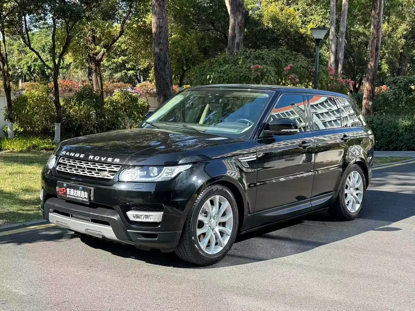 Land Rover Range Rover Sport 2017 3.0 SC V6 SE