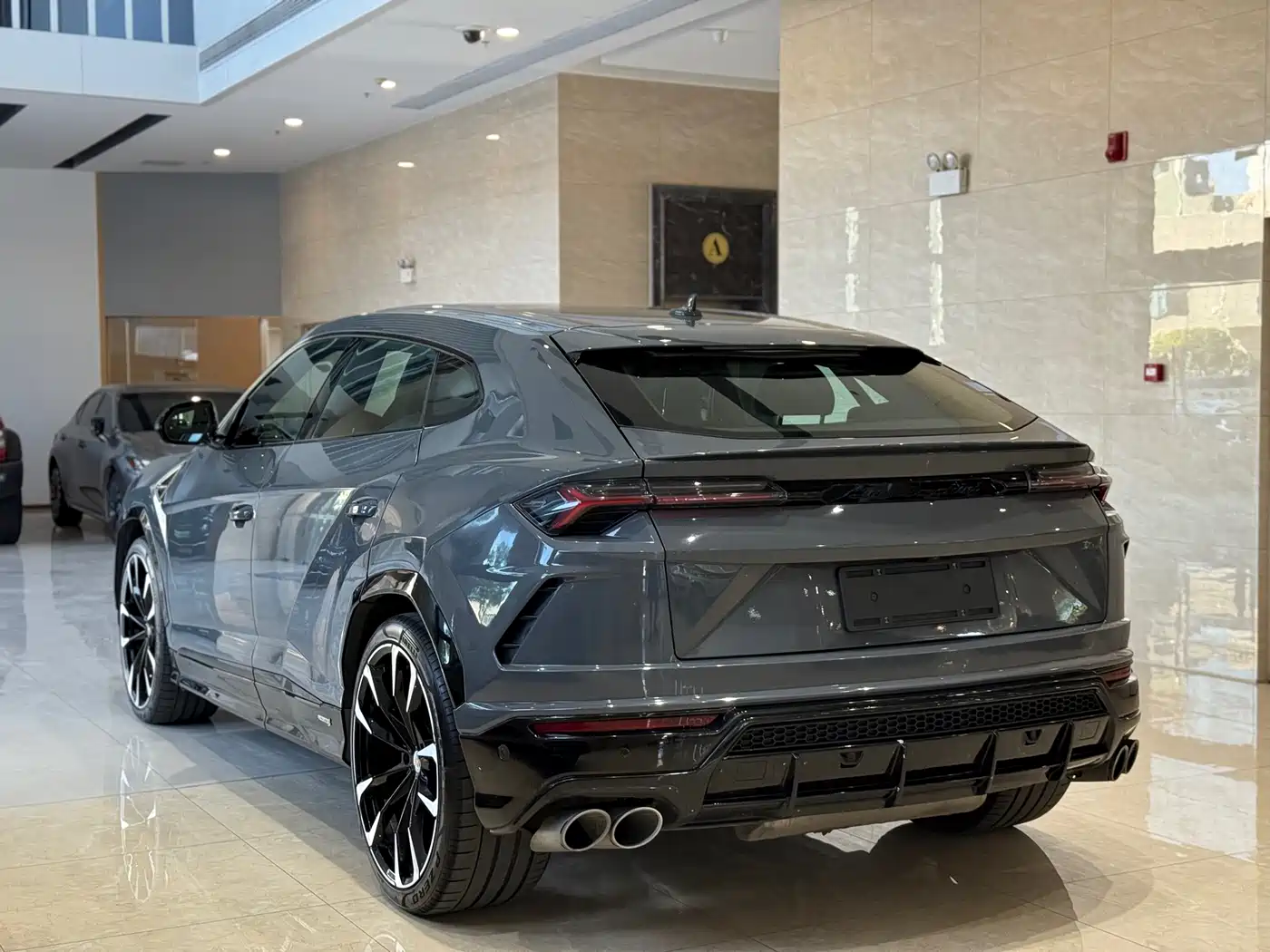 Lamborghini Urus 2023 4.0T V8 S фото 19