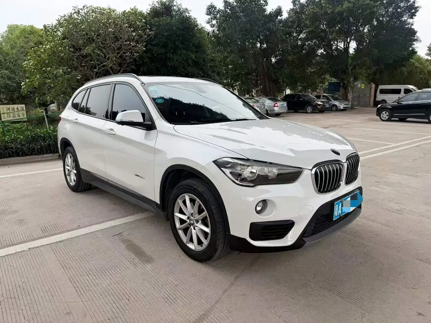 BMW X1 2016 sDrive18Li Fashion Model фото 3