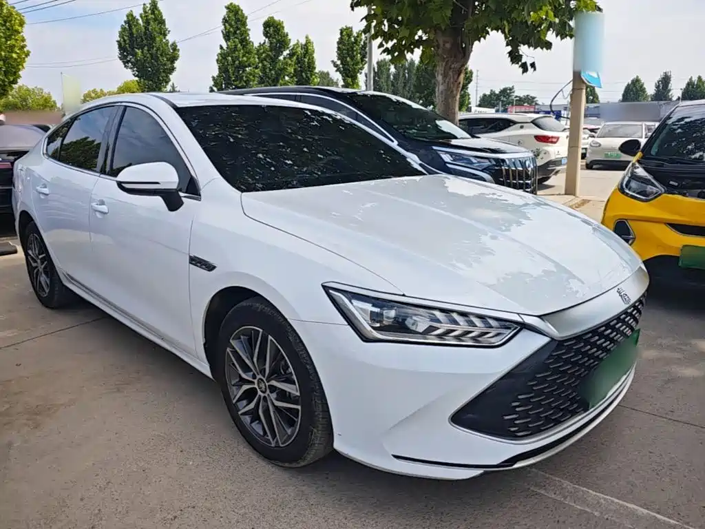 Фото 4 - BYD Qin PLUS