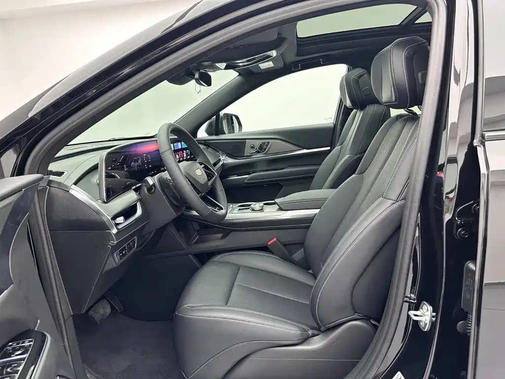 Cadillac XT5 2026 2026 2.0T Luxury Model