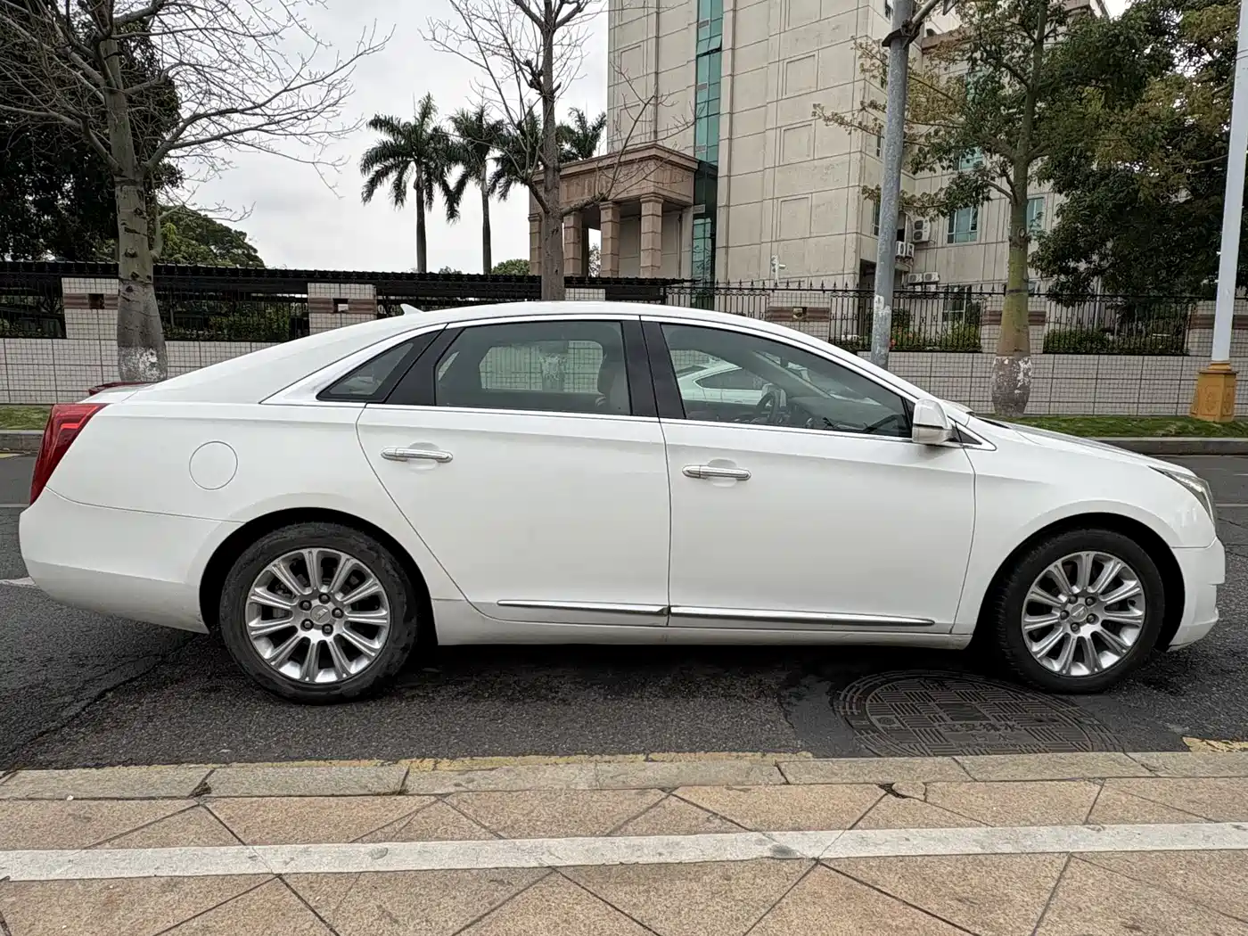 Cadillac XTS 2016 28T Elite фото 7