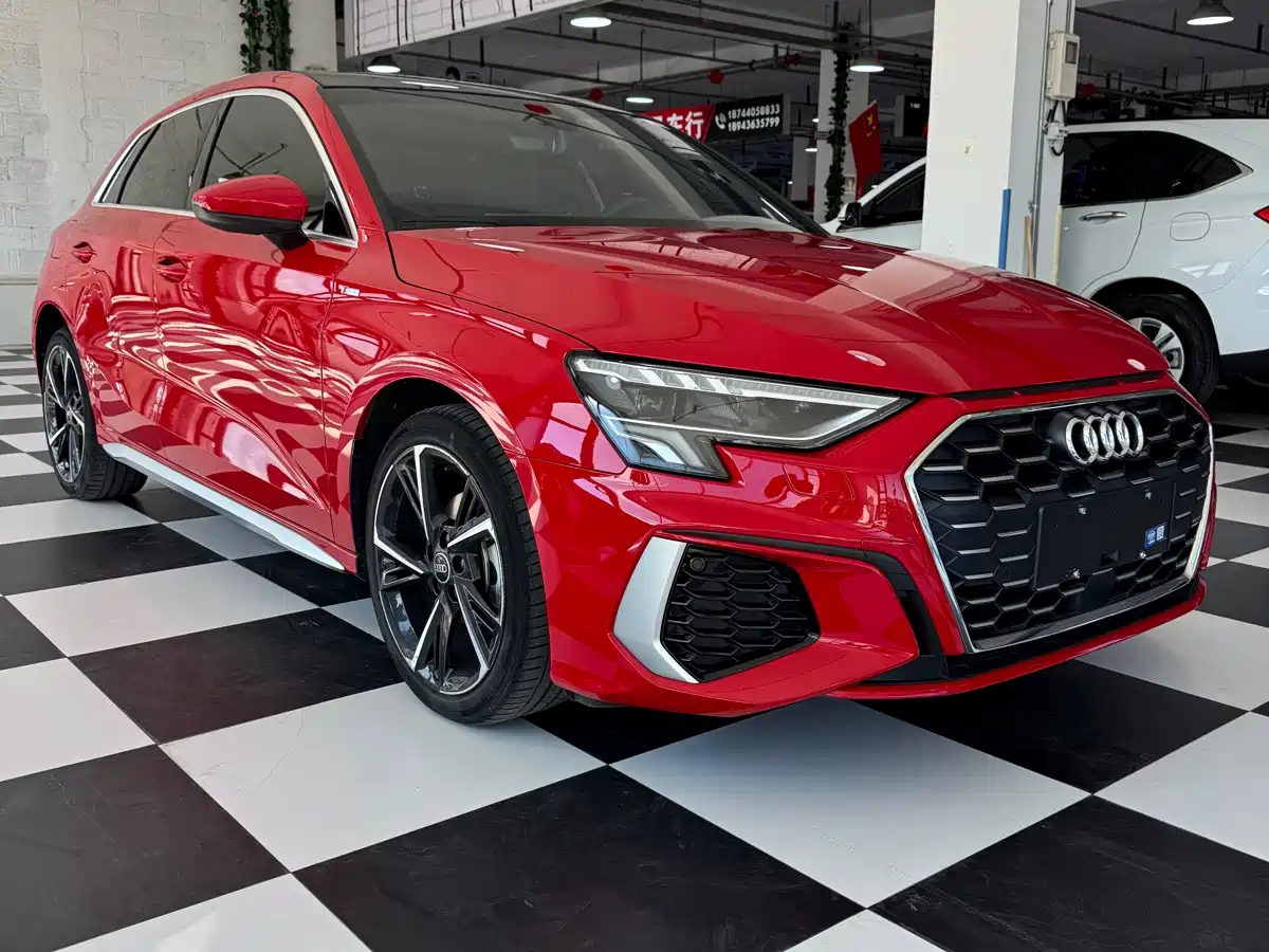 Audi A3 2023 Sportback 35 TFSI Fashion Sport фото 3