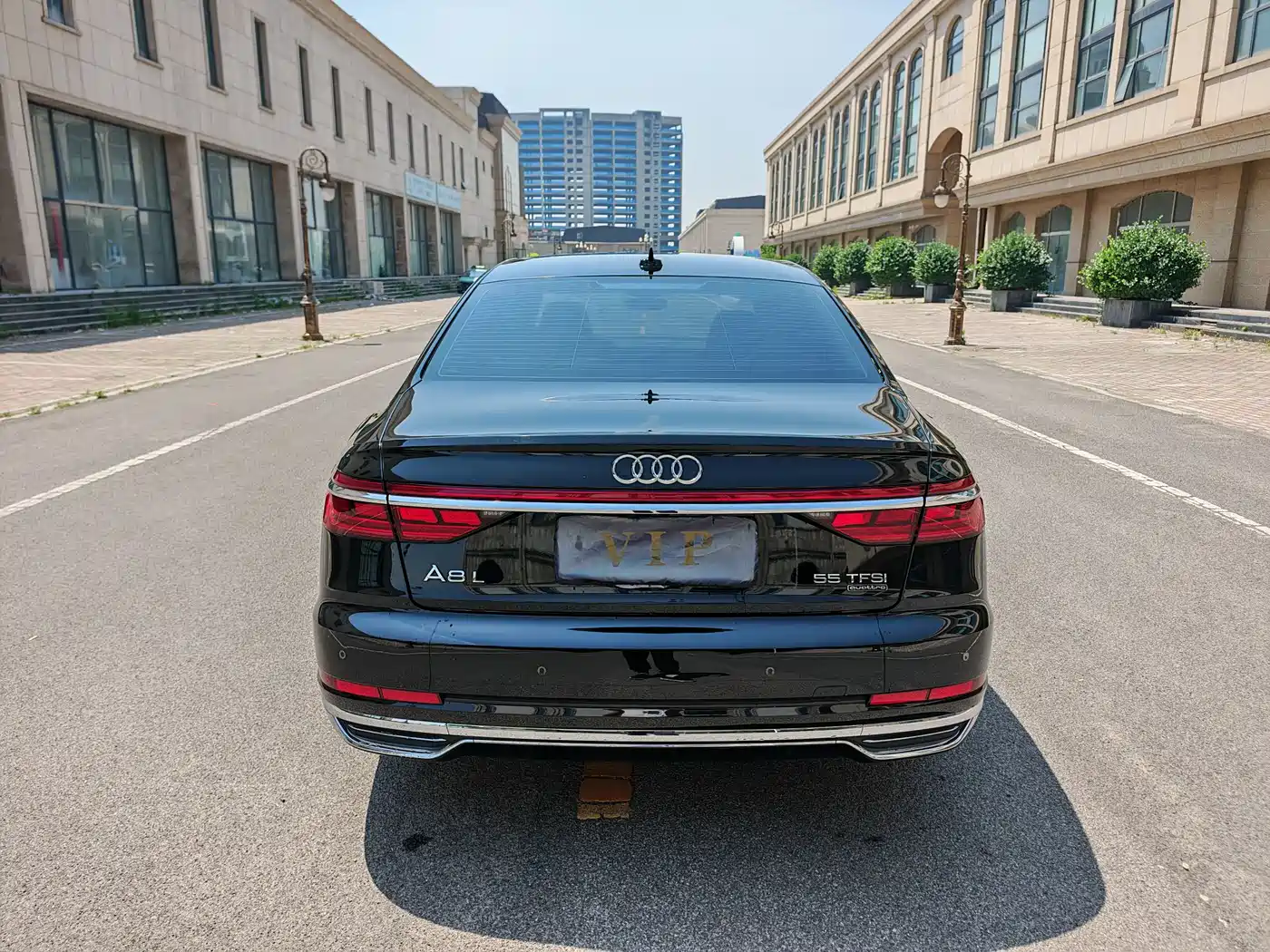 Audi A8 2021 A8L 55 TFSI quattro Luxury фото 16