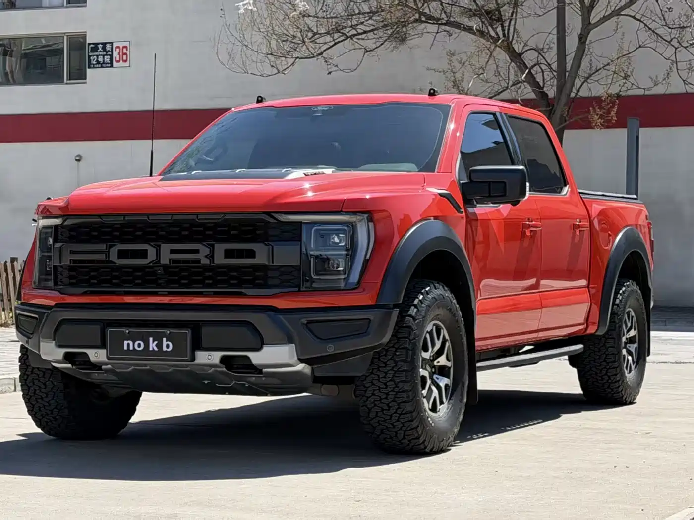 FORD F-150 RAPTOR