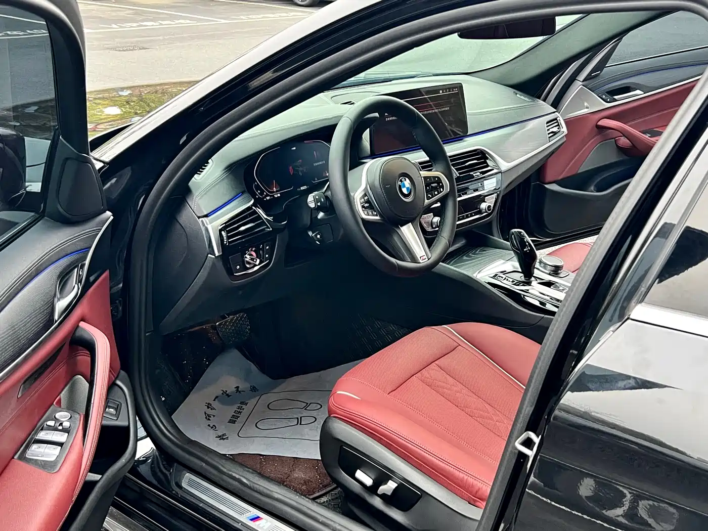 BMW 5 Series 2022 530Li Leading M Sport Package фото 7
