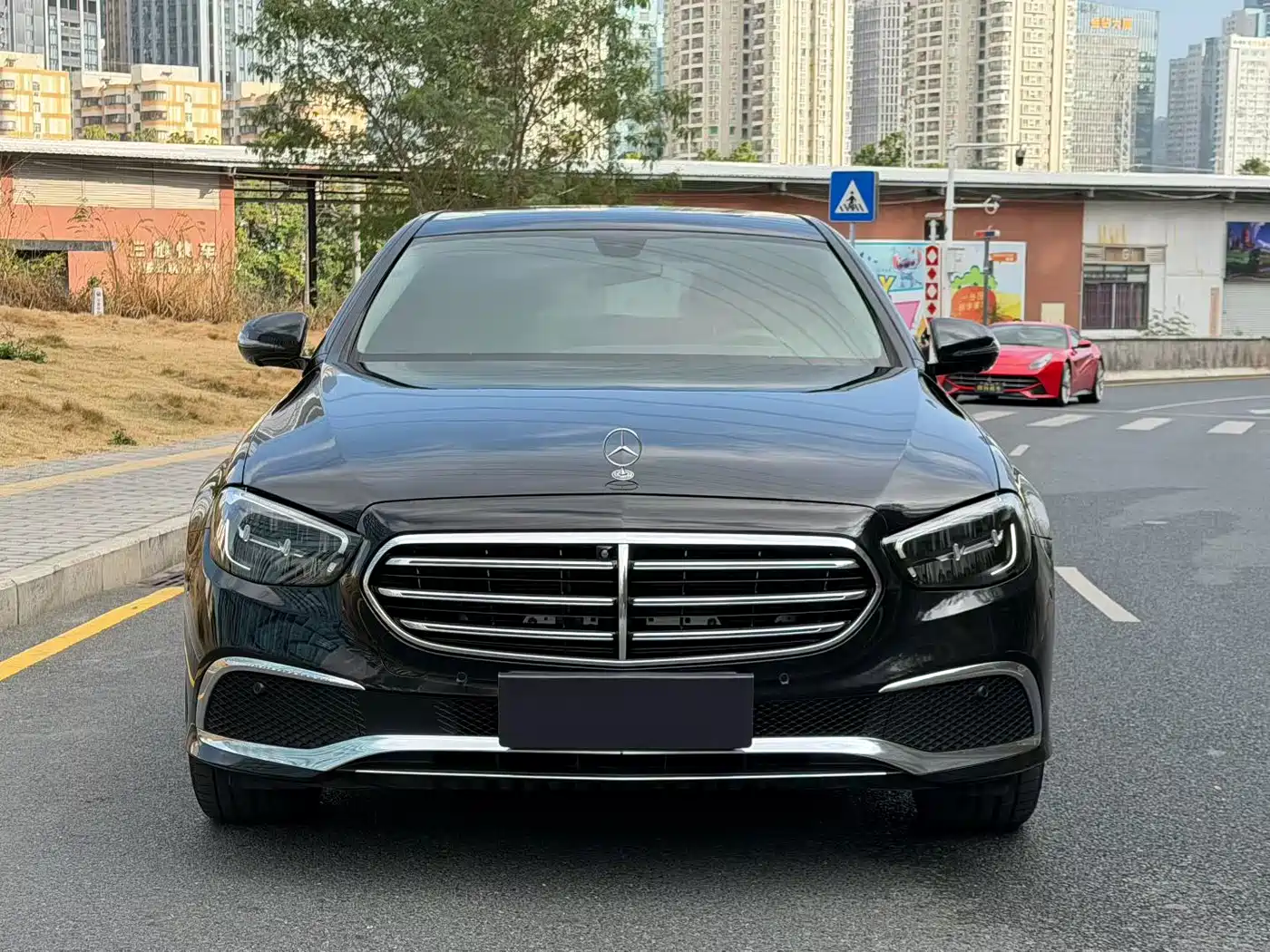  E CLASS