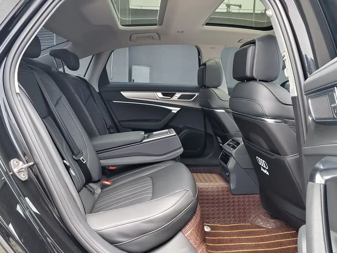 Audi A6L 2024 45 TFSI Premium Elegance фото 19