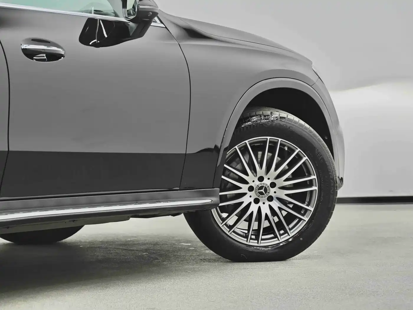 Mercedes-Benz GLC 2024 GLC 300 L 4MATIC Dynamic 5-seater фото 9