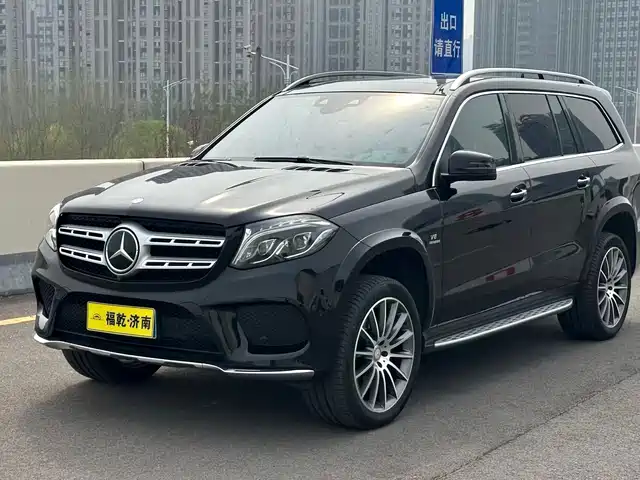 MERCEDES-BENZ GLS
