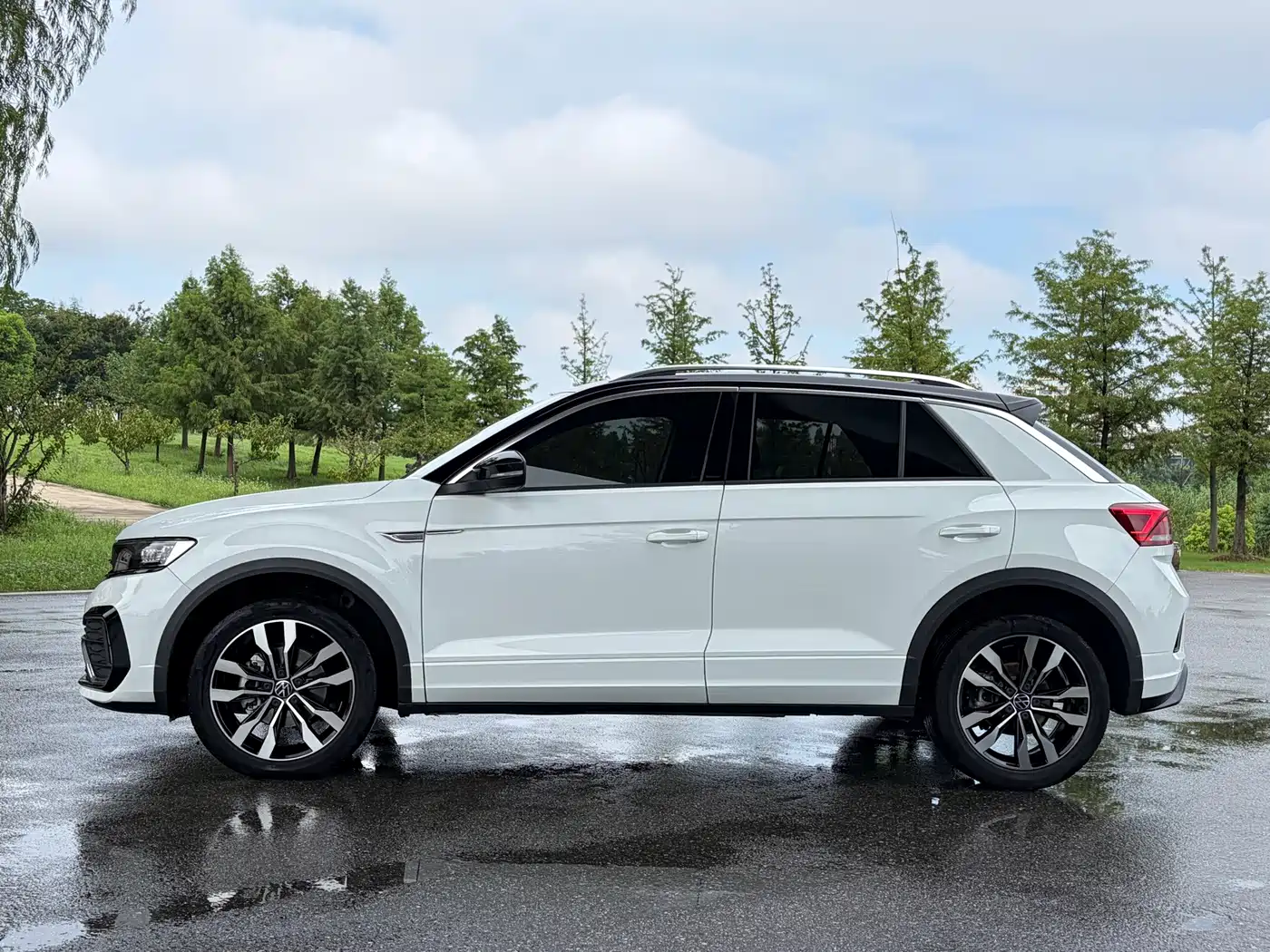 Фото 3 - Volkswagen T-ROC