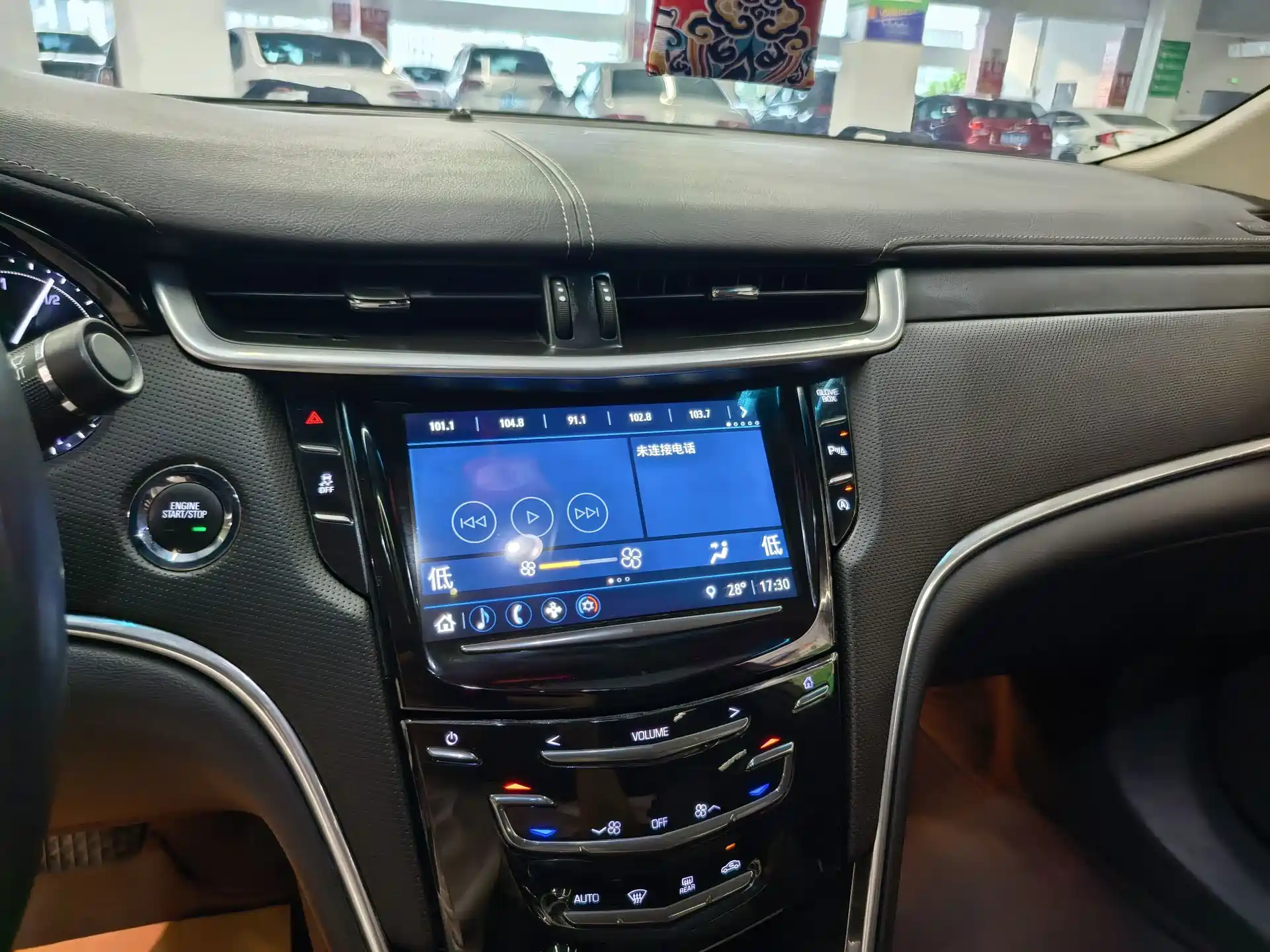 Photo 12 - Cadillac XTS