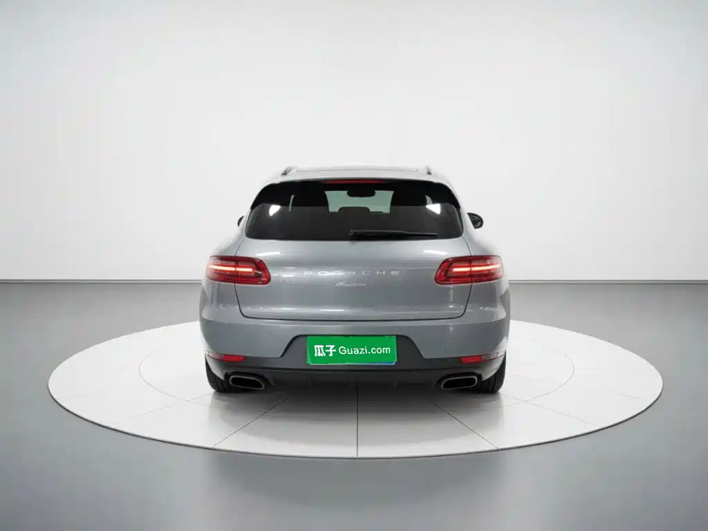صورة 3 - Porsche Macan