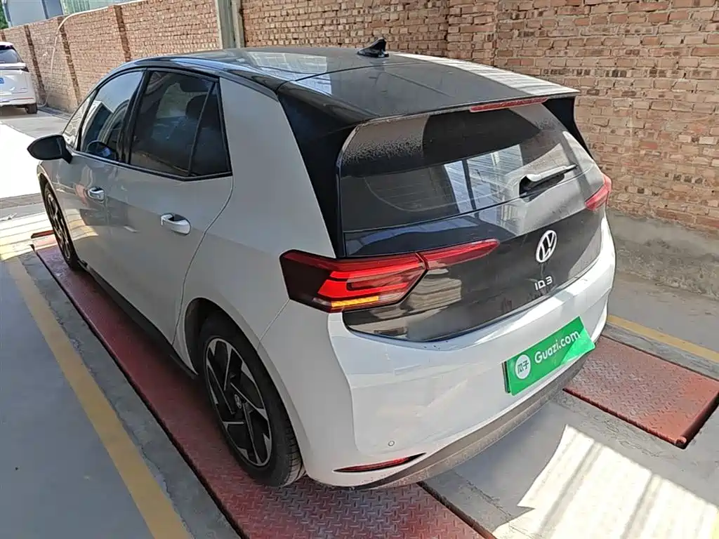 Volkswagen ID.3 2024 Pure Smart Edition фото 5