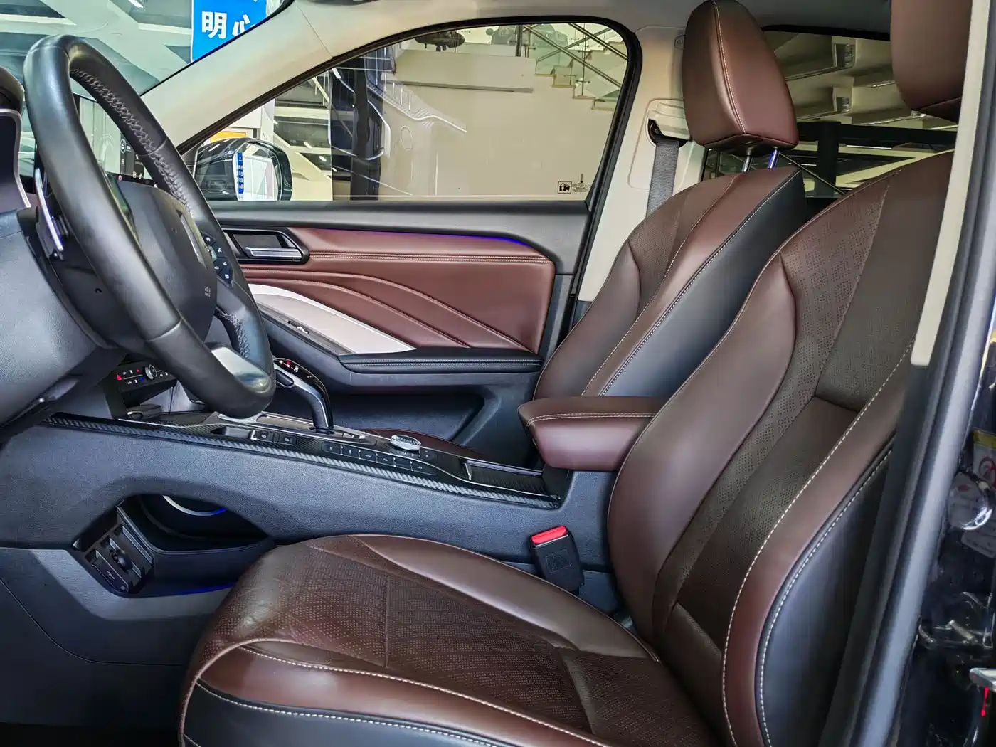 WEI PAI WEI BRAND VV6