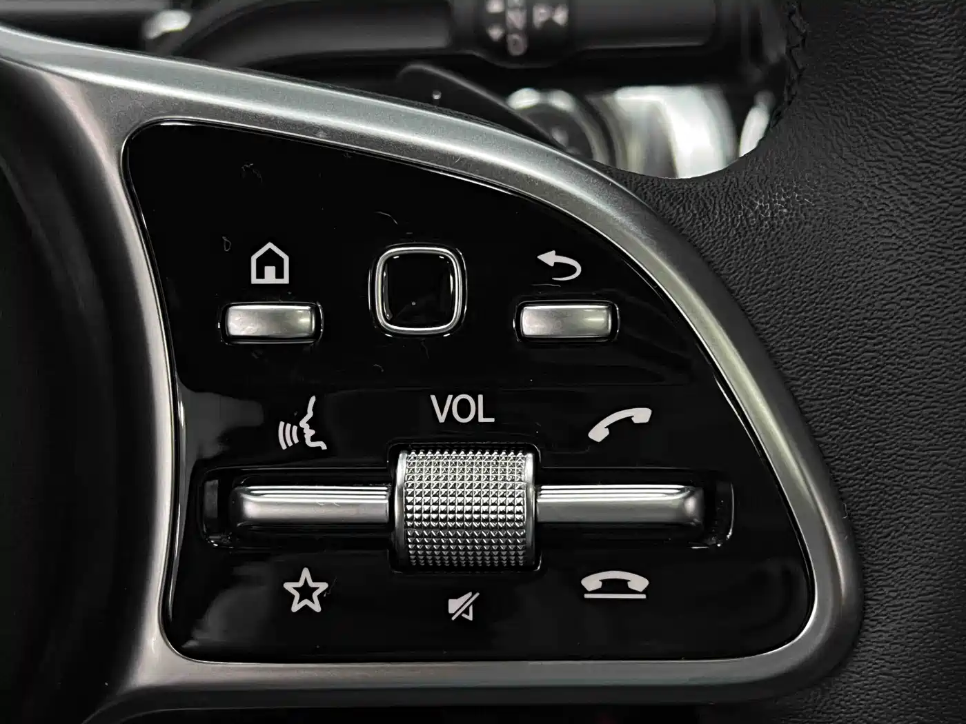 Mercedes-Benz GLB 2021 GLB 200 Dynamic фото 32