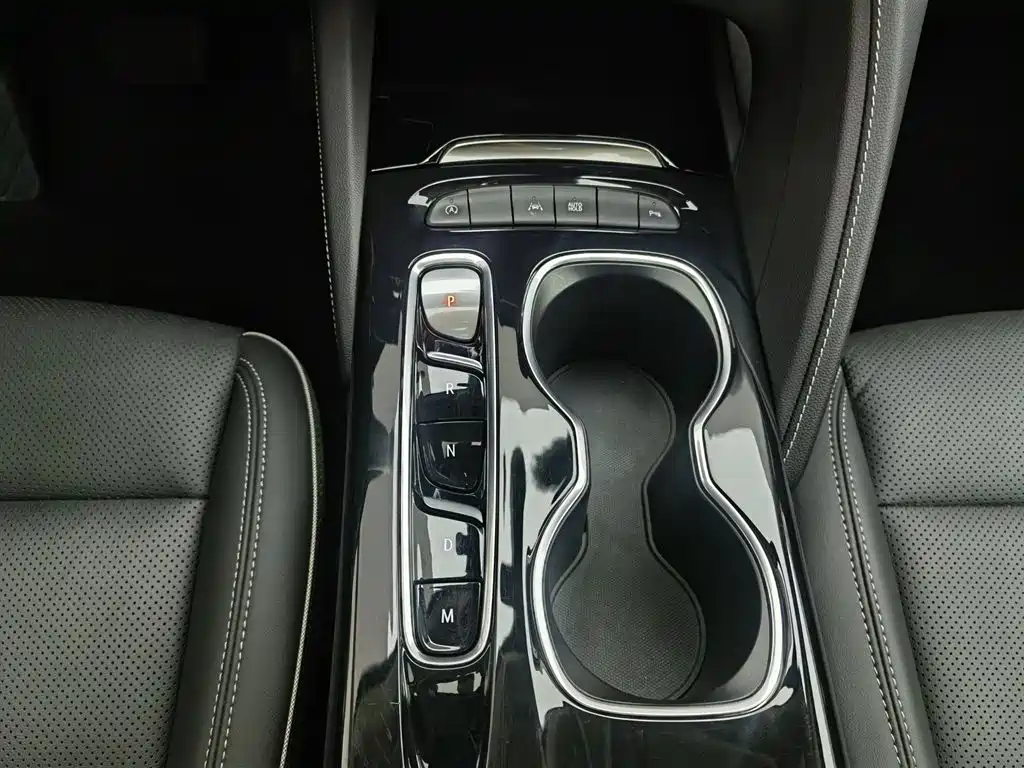 Buick Envision S 2023 Envision S 552T FWD Luxury фото 13