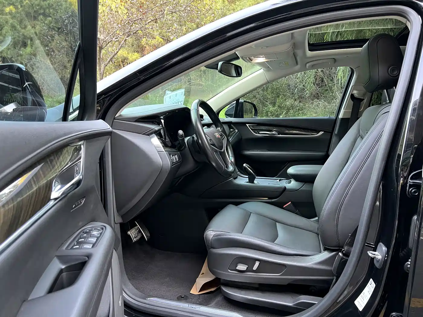Cadillac XT5 2016 2016 25T Luxury Model