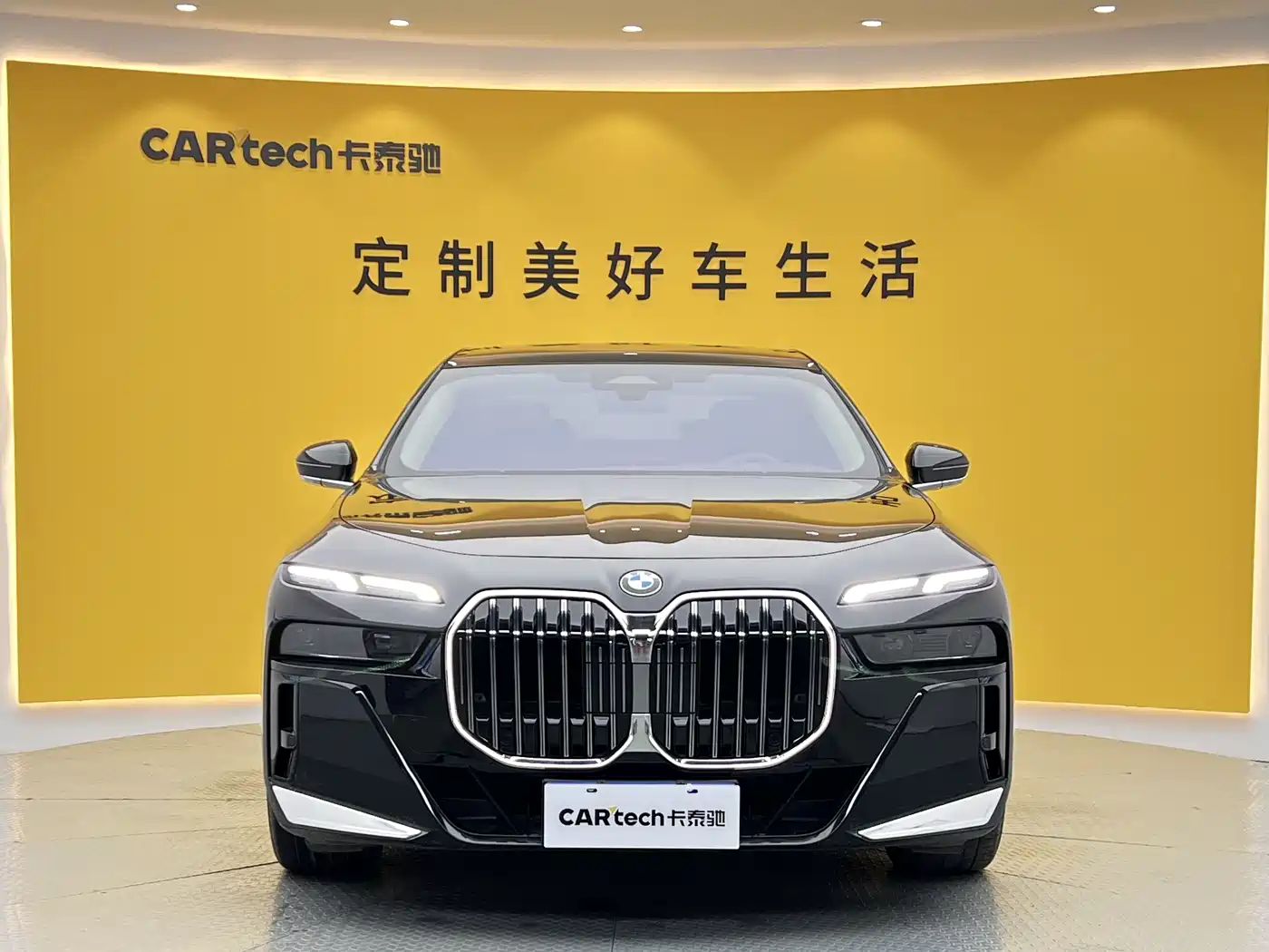 BMW 7-SERIES