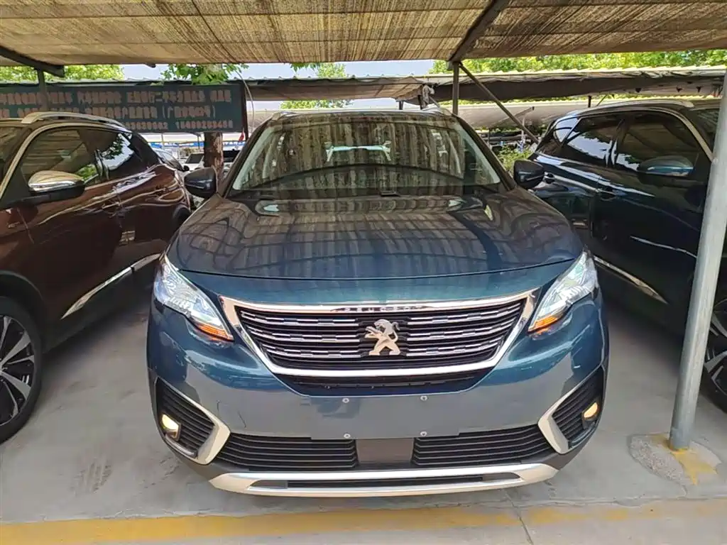 Peugeot 5008 2017 380THP 5-Seat Elite Edition фото 3