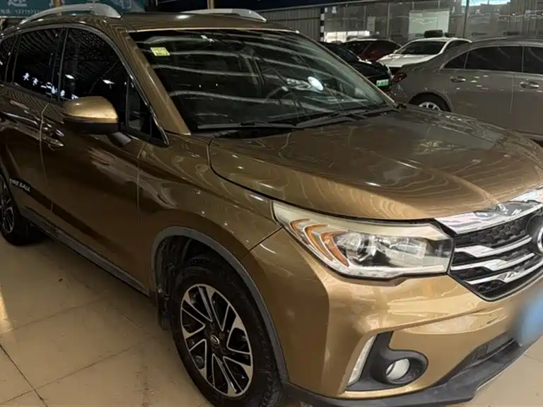 GAC Trumpchi Trumpchi GS4 2015 200T Manual Luxury Edition фото 4