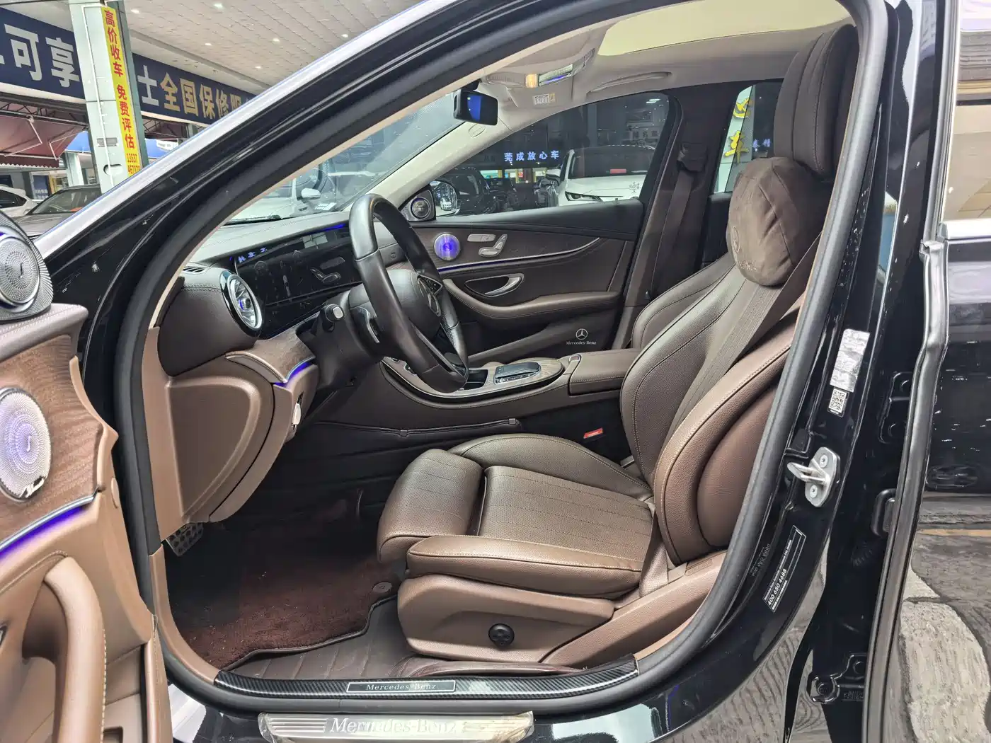 MERCEDES-BENZ E CLASS