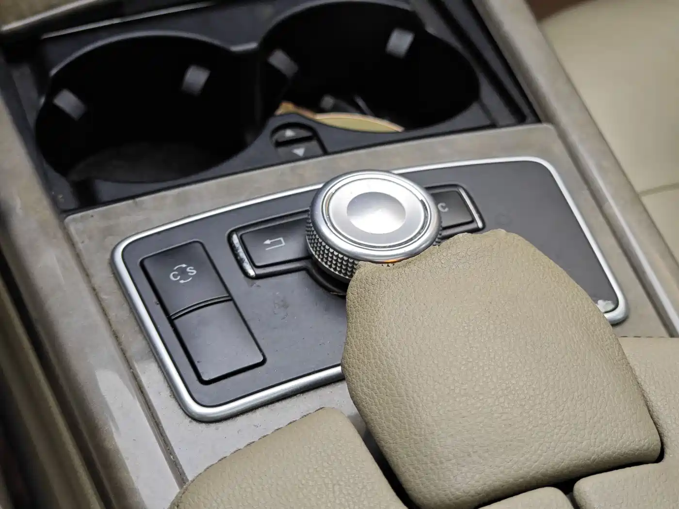Mercedes-Benz E-Class (Import) 2009 Model E 300 Elegance Version фото 18