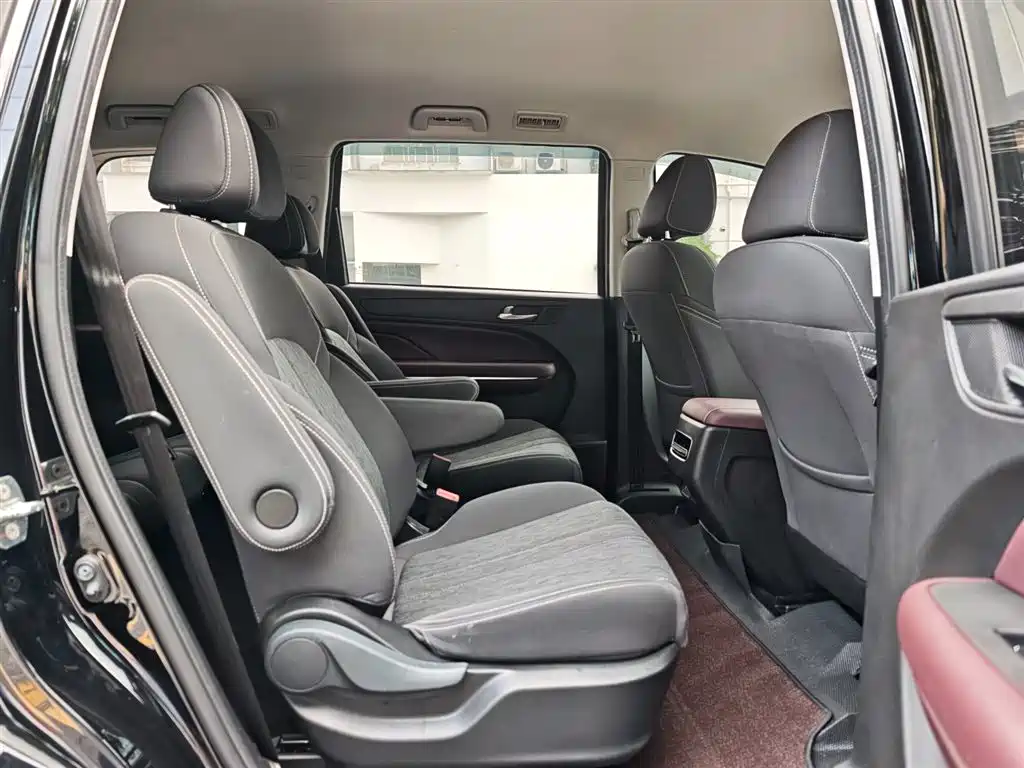 GAC Trumpchi Trumpchi M6 2021 PRO 270T DCT Elite фото 24