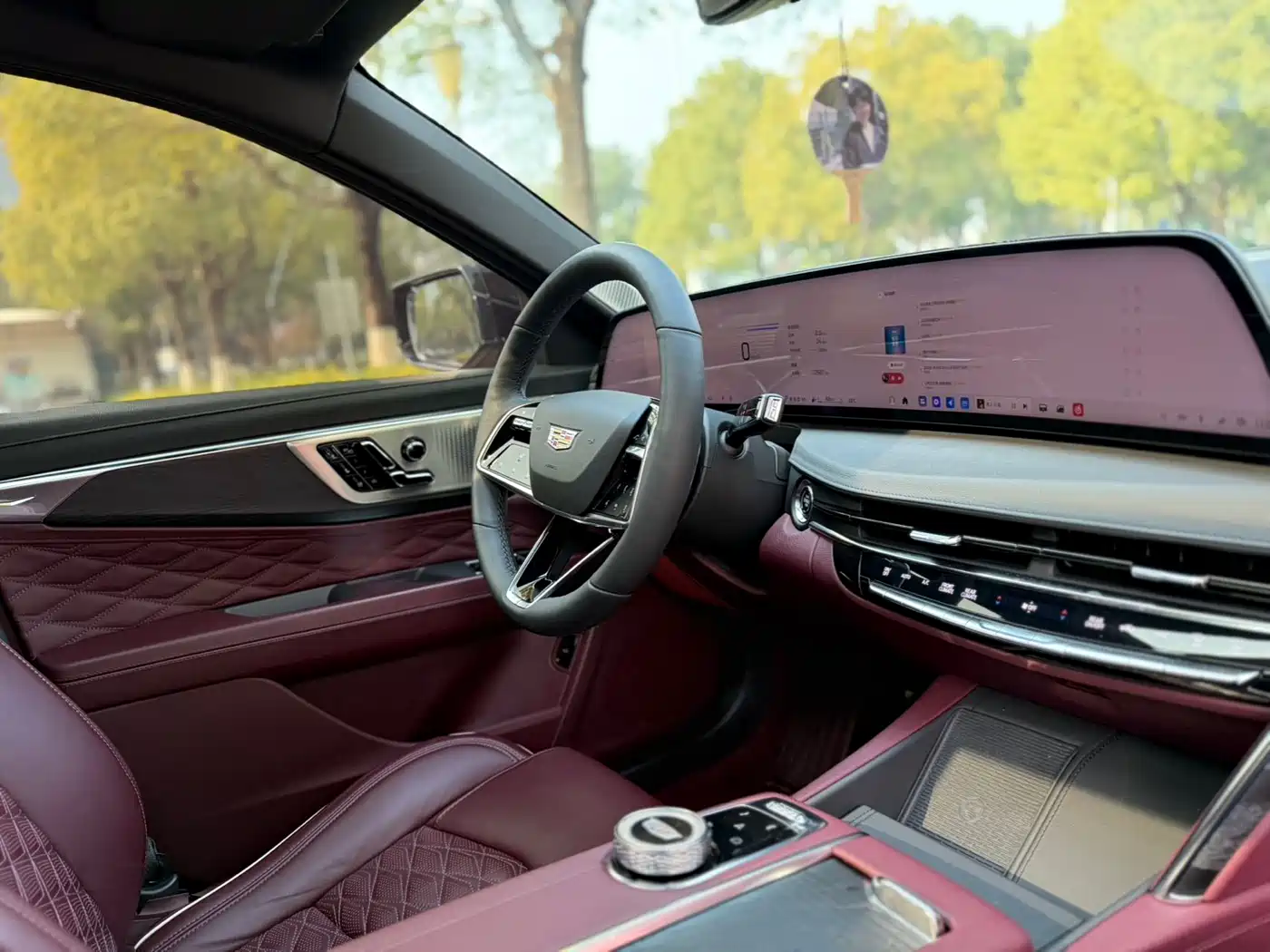 Cadillac CT6 2023 28T Platinum Model фото 18