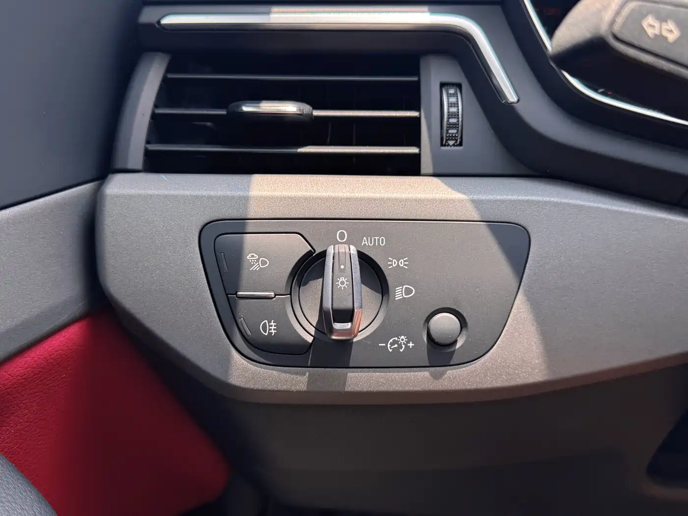 Audi A4L 2019 40 TFSI Progressive (China VI) фото 18