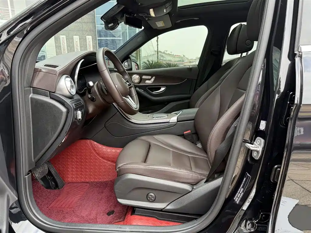 Mercedes-Benz GLC 2022 Facelift GLC 300 L 4MATIC Dynamic фото 4