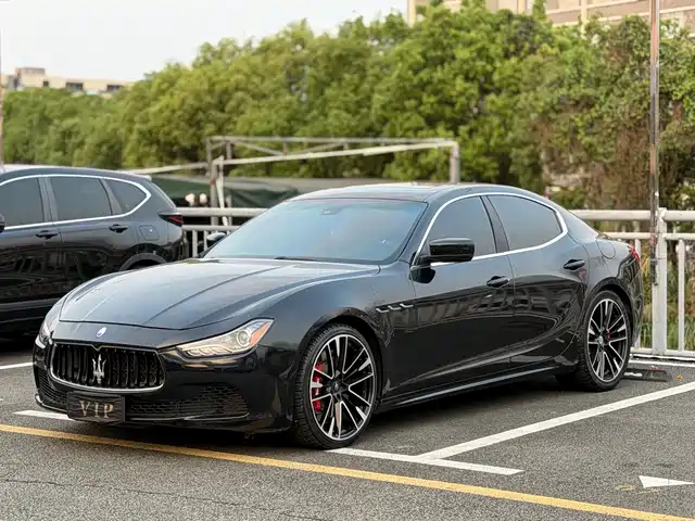 MASERATI GHIBLI