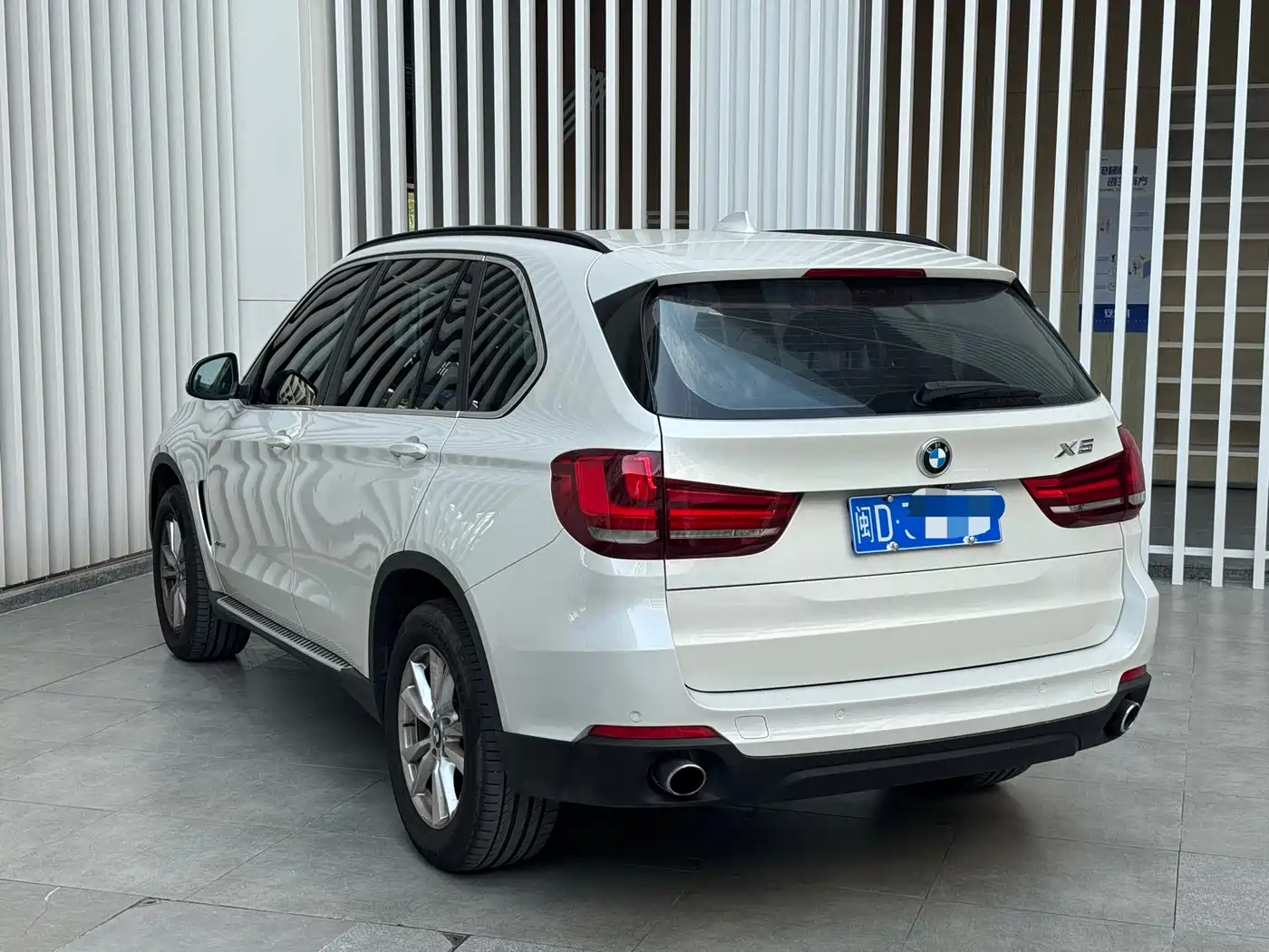 BMW X5 (Import) 2014 xDrive35i Leading фото 8