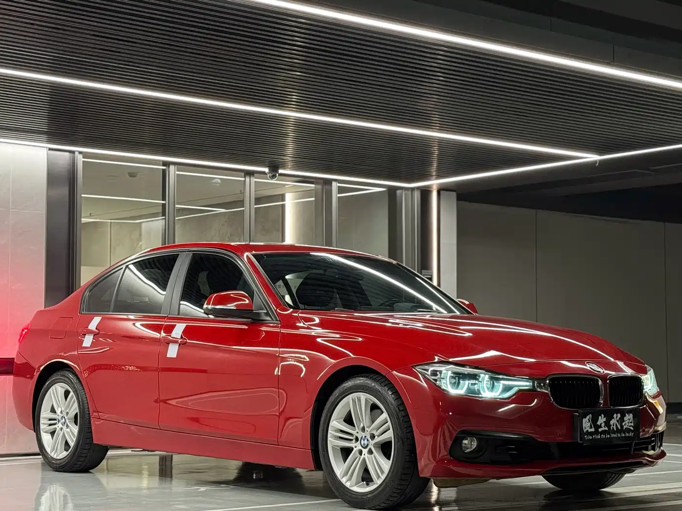 BMW 3 Series 2016 320i Fashion Model фото 3