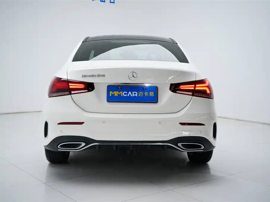 Mercedes-Benz A-Class 2019 A 200 L Sport Sedan фото 15