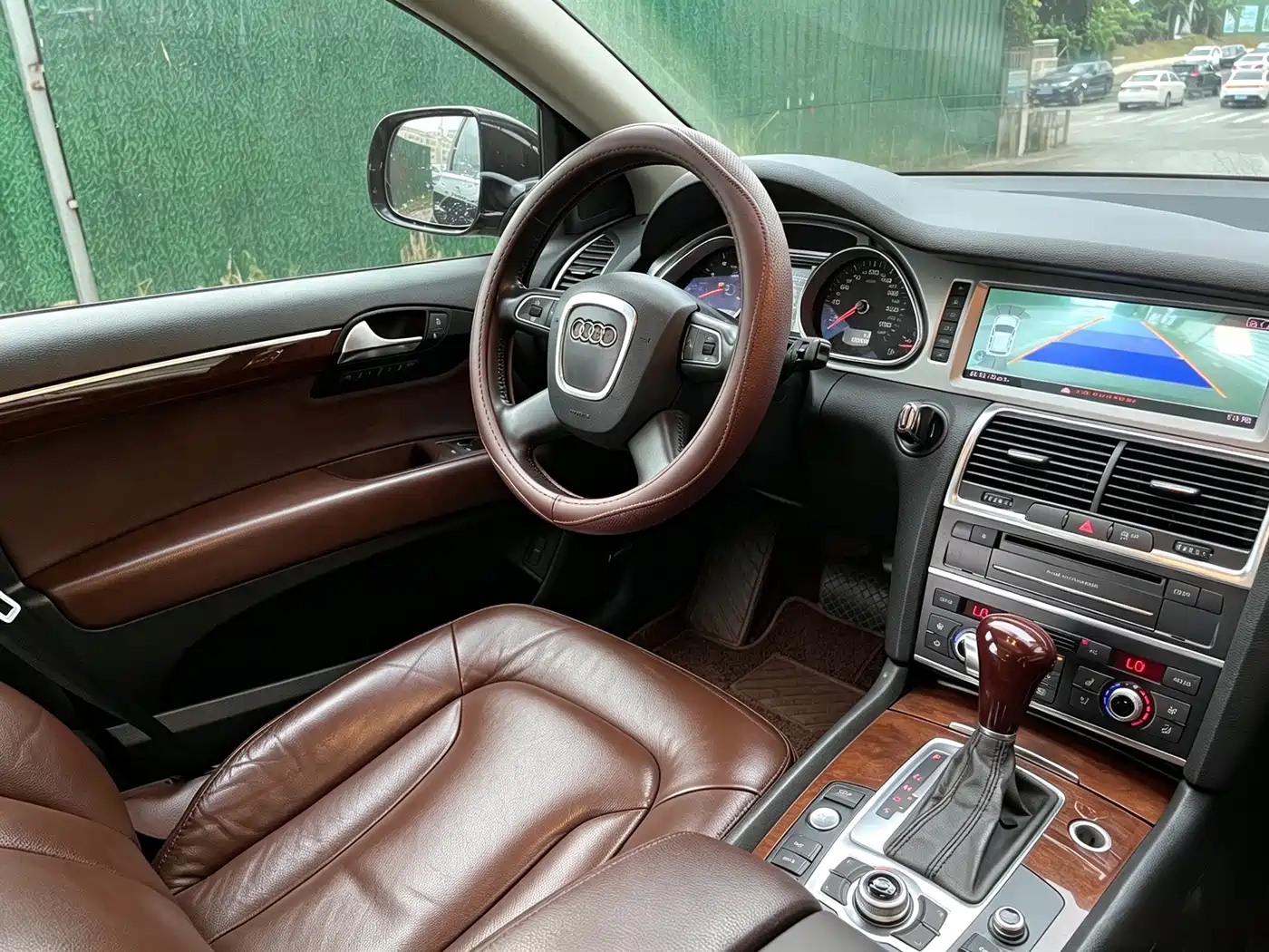 Фото 10 - Audi Q7
