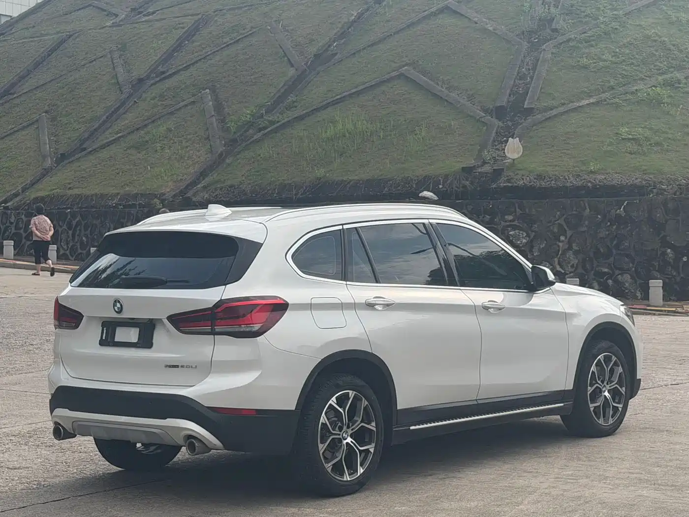 BMW X1 2020 sDrive20Li Premium Edition фото 4