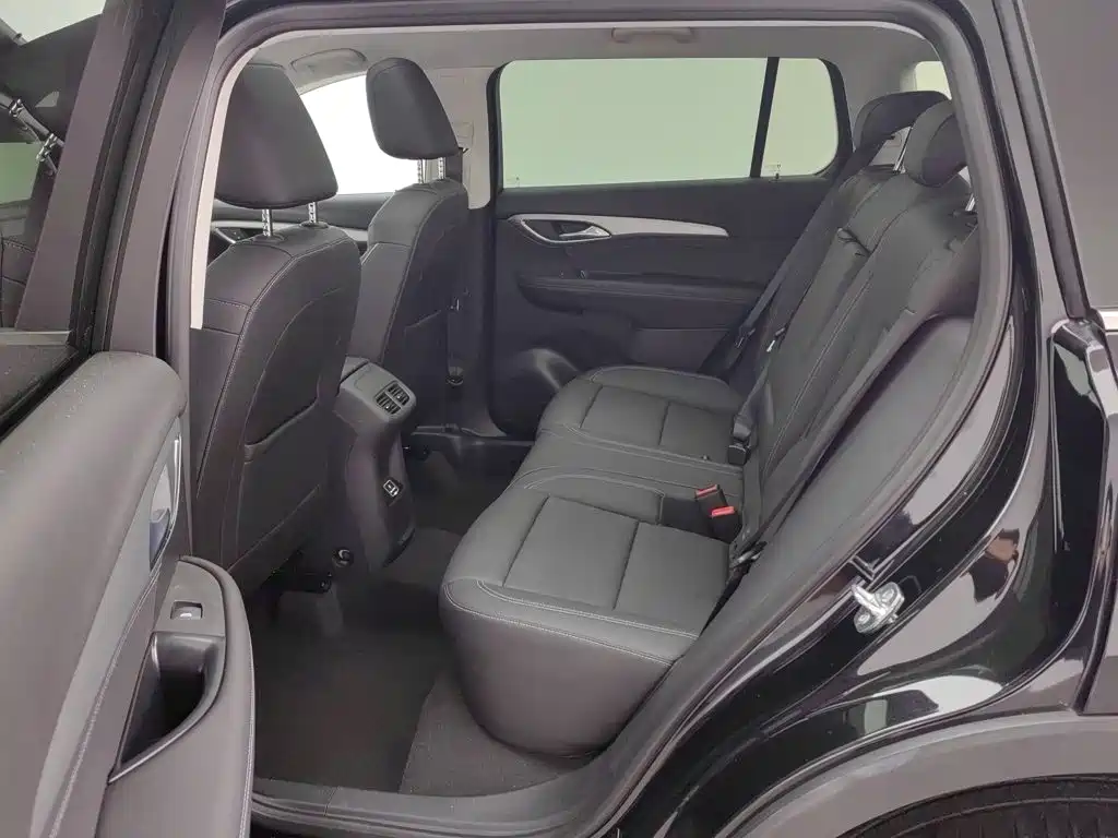 Buick Envision Plus 2025 2025 Enclave Plus 28T 2WD Platinum Edition