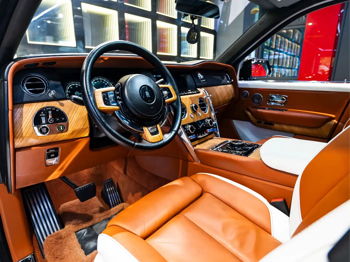 Rolls-Royce Cullinan 2020 2018 4-Seater Version