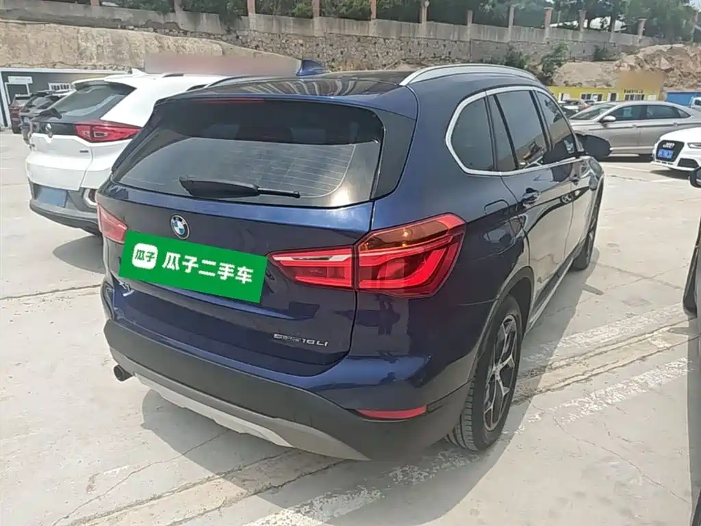 BMW X1 2019 sDrive18Li Premium Model фото 7